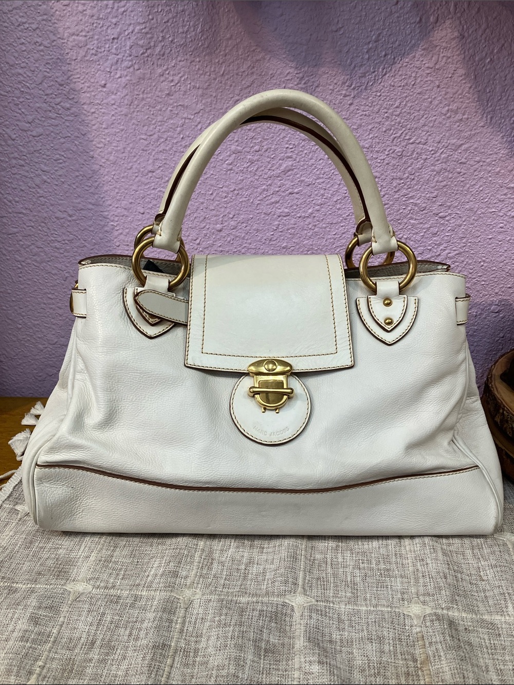 Marc Jacob’s White Leather Top-Handle Womens Satchel Bag